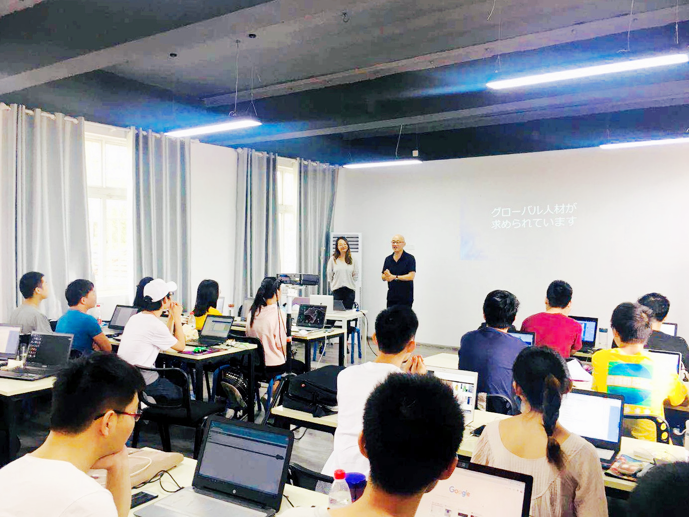 中国オフショア開発を利用してdx ソフトウェア開発、ウォーターフォール モデル,アジャイル開発,杭州,ai エンジニア